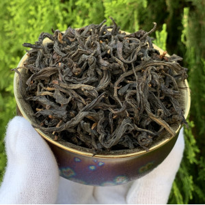 Черный чай Цветочный аромат Хуа Сян 100 г